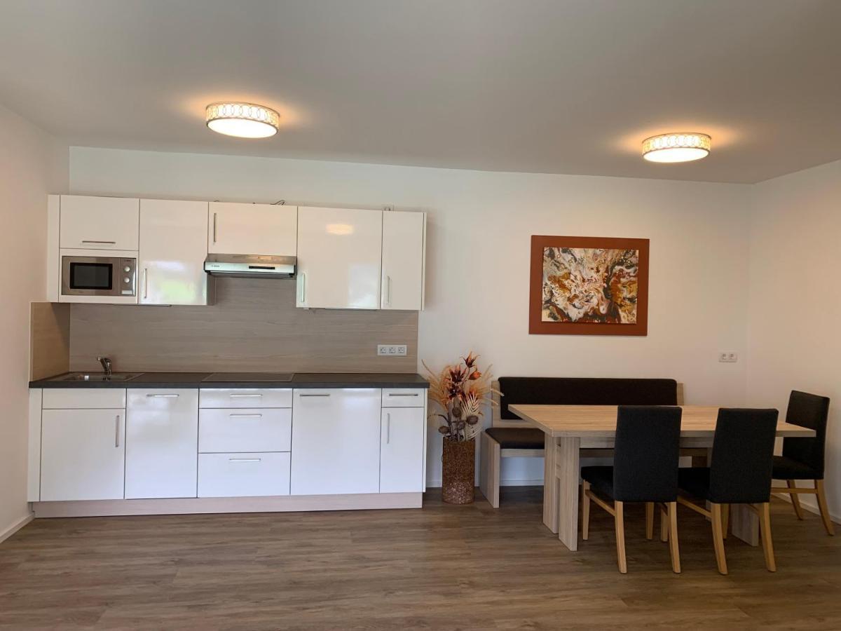 Ferienwohnung Siri Zentrum Mit Garten Sankt Michael im Lungau Exterior photo